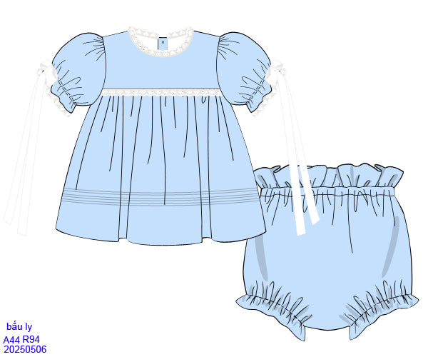 Heirloom Blue Girls Diaper Set