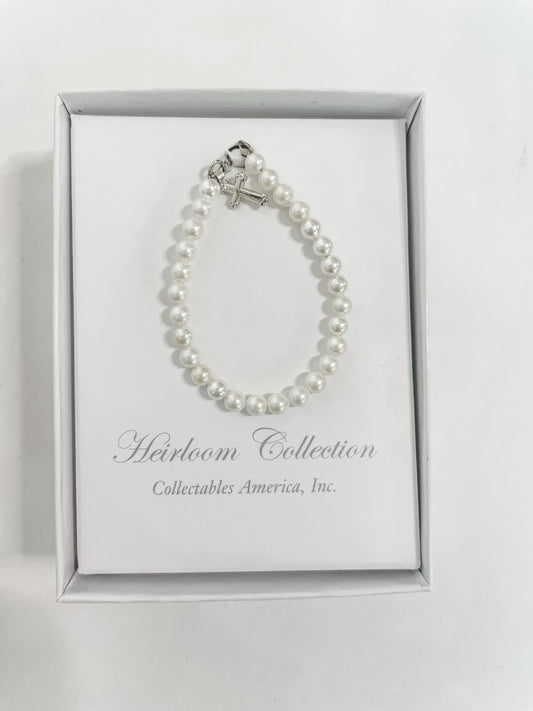 Pearl Bracelet with Silver Cross