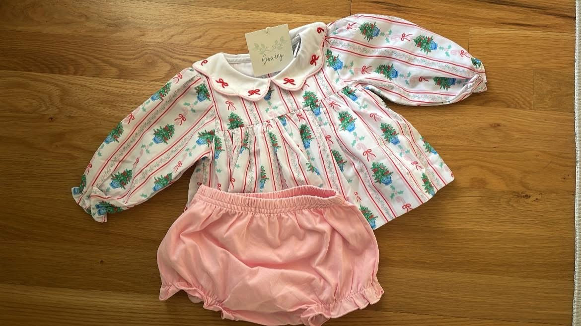 Grandmillenial Christmas Set