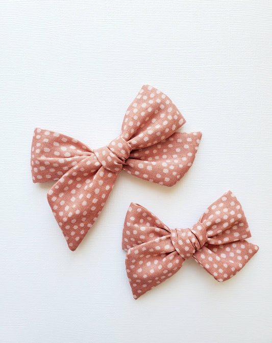 Large Bow-Blush Dot